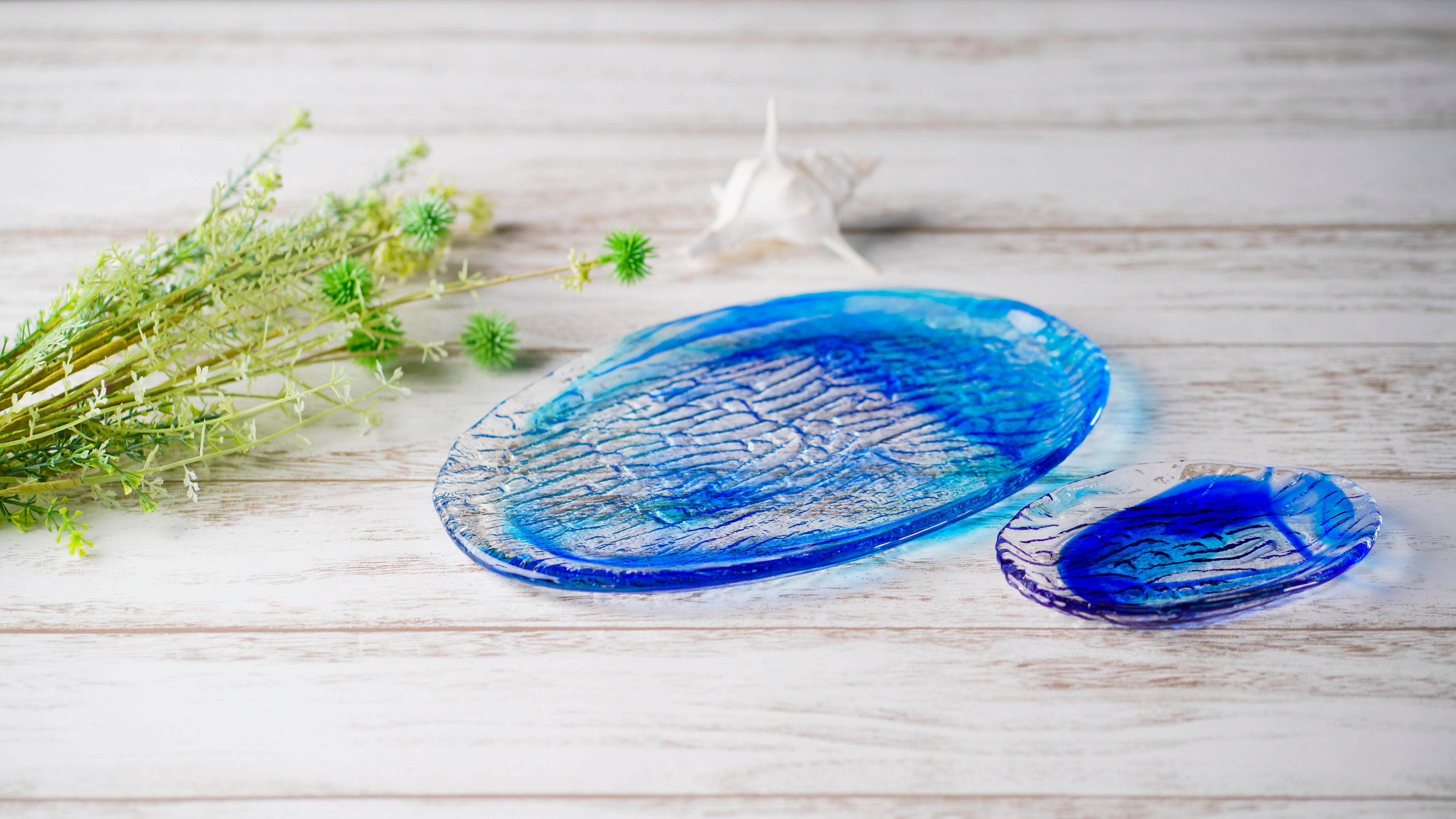 青色 琉球ガラス　皿 大小セット 琉球ガラス 大皿1枚と皿4枚